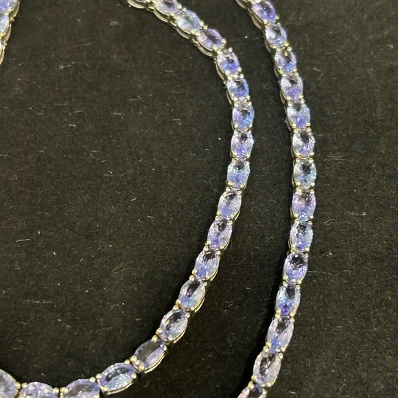 29.29CT-Tanzanite Necklace